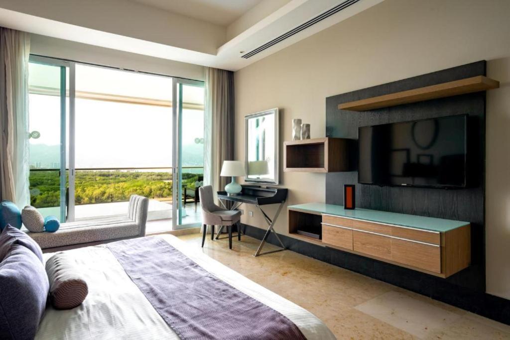 Grand Luxxe Vidanta Hotel นวยโวบาญาร์ตา ภายนอก รูปภาพ