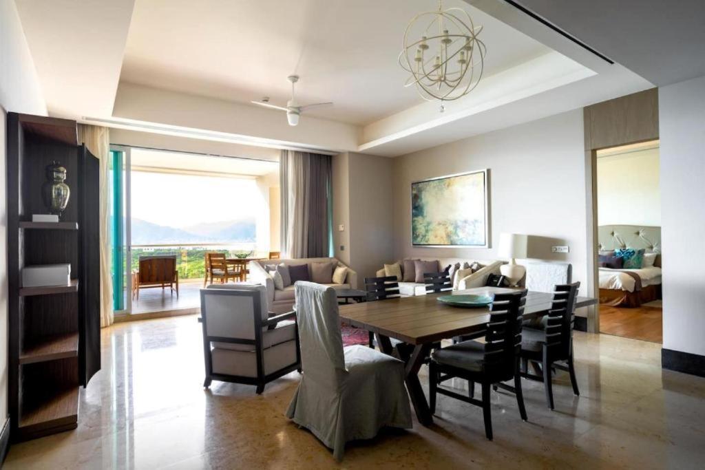 Grand Luxxe Vidanta Hotel นวยโวบาญาร์ตา ภายนอก รูปภาพ